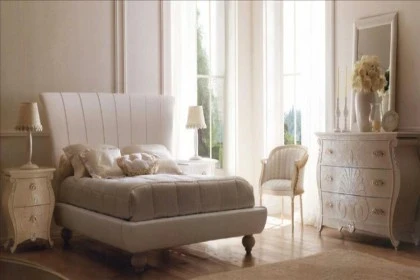 Classic bedroom furniture Airone Collection